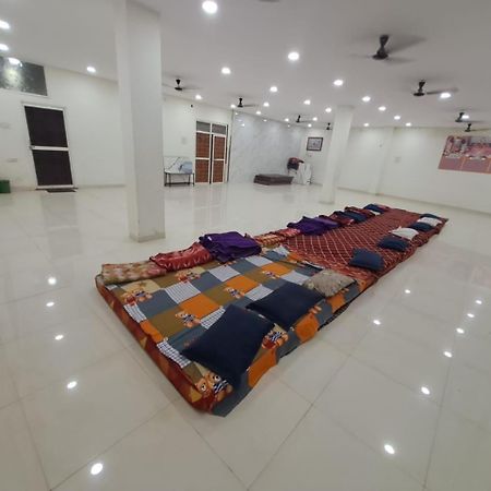 Hotel Shree Sawariya Yatri Grah Ujjain Zewnętrze zdjęcie